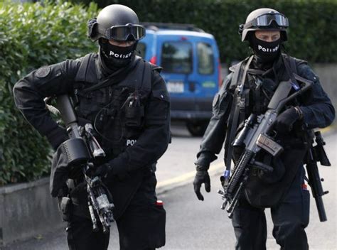 SWAT vs swiss soldier .